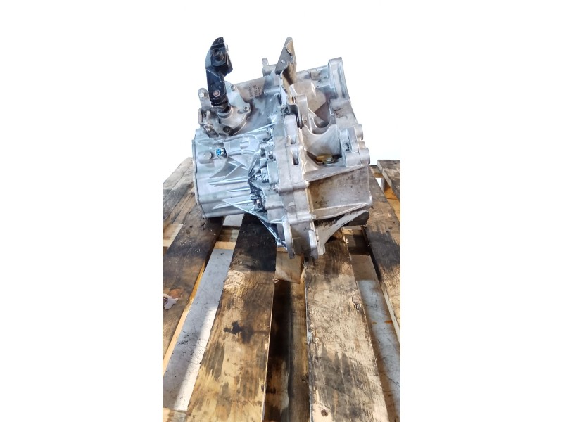 Recambio de caja cambios para chevrolet captiva (c100, c140) 2.0 d 4wd referencia OEM IAM GK 019726 5V B W4063