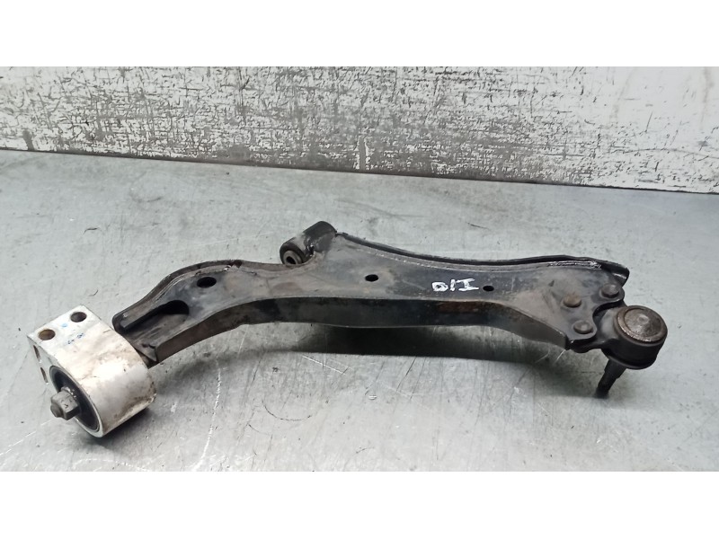 Recambio de brazo suspension inferior delantero izquierdo para chevrolet captiva (c100, c140) 2.0 d 4wd referencia OEM IAM 96819