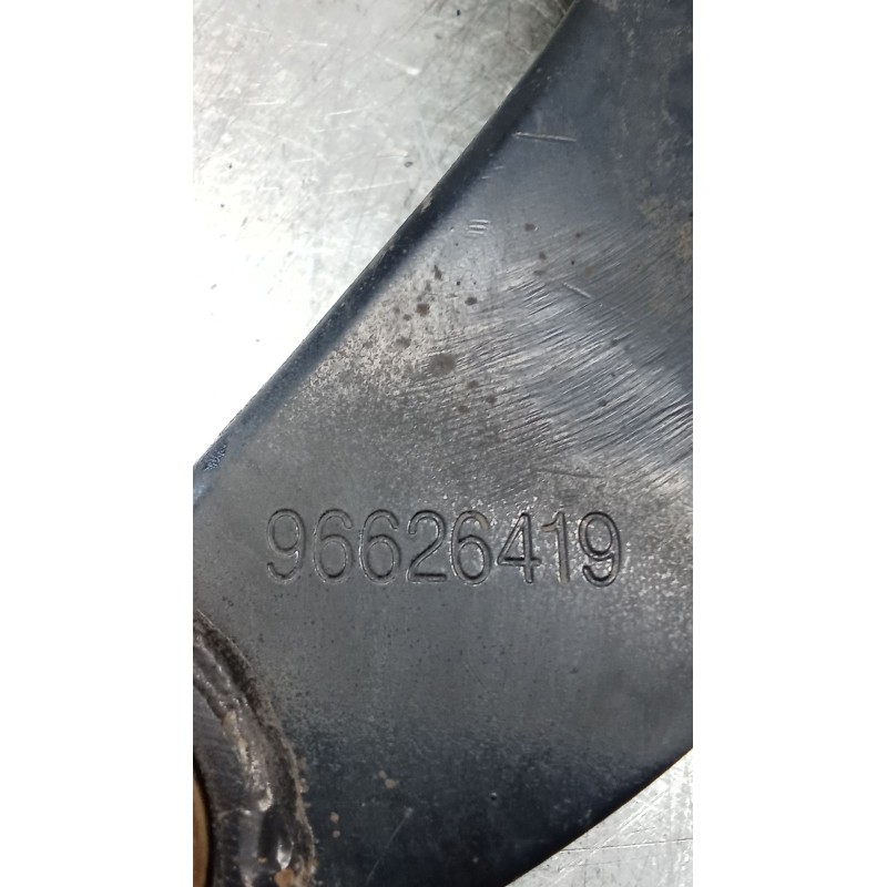 Recambio de brazo suspension superior trasero derecho para chevrolet captiva (c100, c140) 2.0 d 4wd referencia OEM IAM 966264419