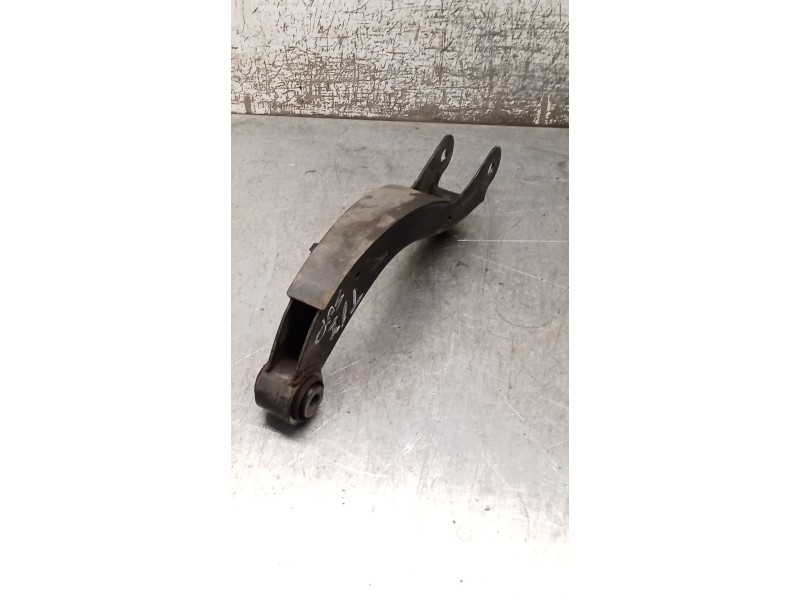 Recambio de brazo suspension superior trasero izquierdo para chevrolet captiva (c100, c140) 2.0 d 4wd referencia OEM IAM 9662641