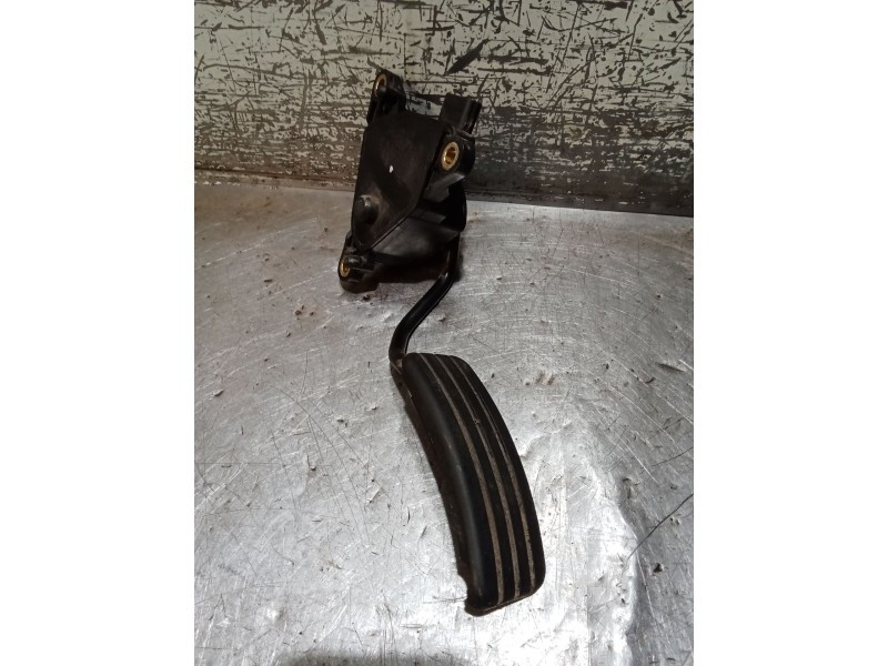 Recambio de potenciometro pedal para renault megane ii (bm0/1_, cm0/1_) 1.9 dci (bm0g, cm0g) referencia OEM IAM 8200153268  03