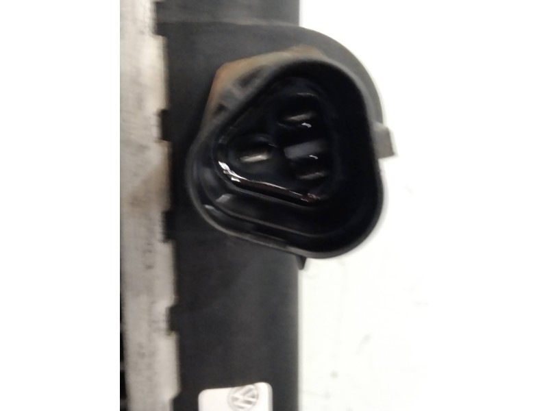 Recambio de radiador agua para volkswagen fox (5z1) básico referencia OEM IAM 6Q0121253R  