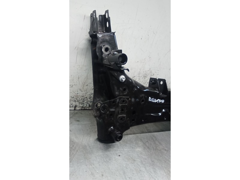 Recambio de puente delantero para renault captur iii captur e-tech hybrid referencia OEM IAM 544010392R CUNA 25