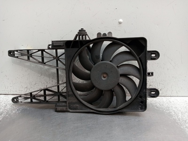 Recambio de electroventilador para fiat punto (188_) 1.2 60 (188.030, .050, .130, .150, .230, .250) referencia OEM IAM 861588N  