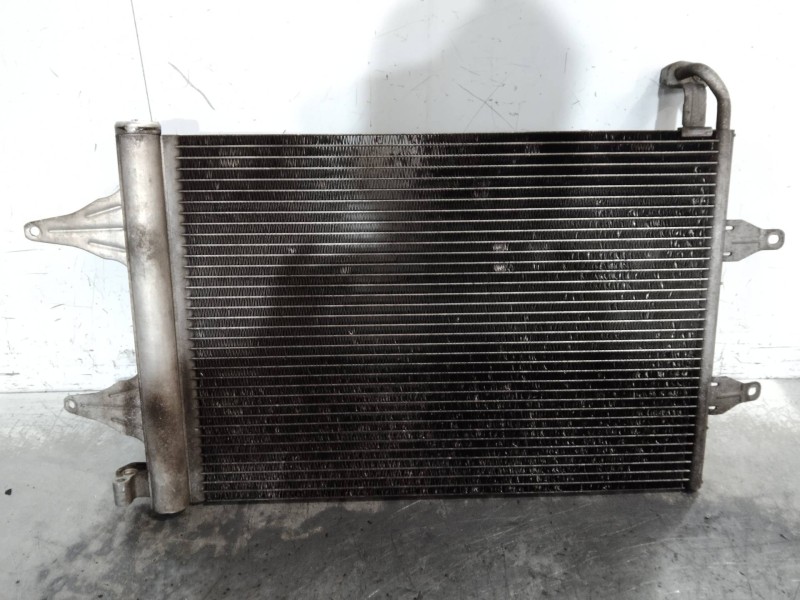 Recambio de radiador calefaccion / aire acondicionado para volkswagen fox (5z1) básico referencia OEM IAM   