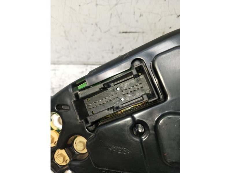 Recambio de cuadro instrumentos para mercedes-benz clk (c208) clk 320 (208.365) referencia OEM IAM 110008901007  1197