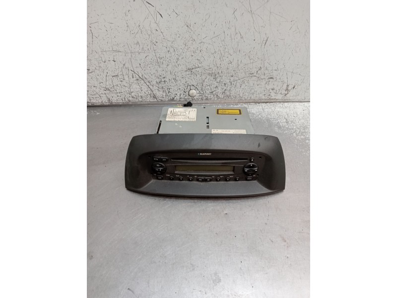 Recambio de sistema audio / radio cd para fiat punto (188_) 1.2 60 (188.030, .050, .130, .150, .230, .250) referencia OEM IAM 76
