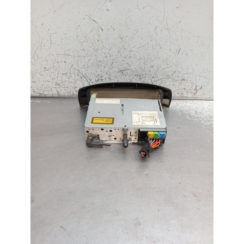 Recambio de sistema audio / radio cd para fiat punto (188_) 1.2 60 (188.030, .050, .130, .150, .230, .250) referencia OEM IAM 76
