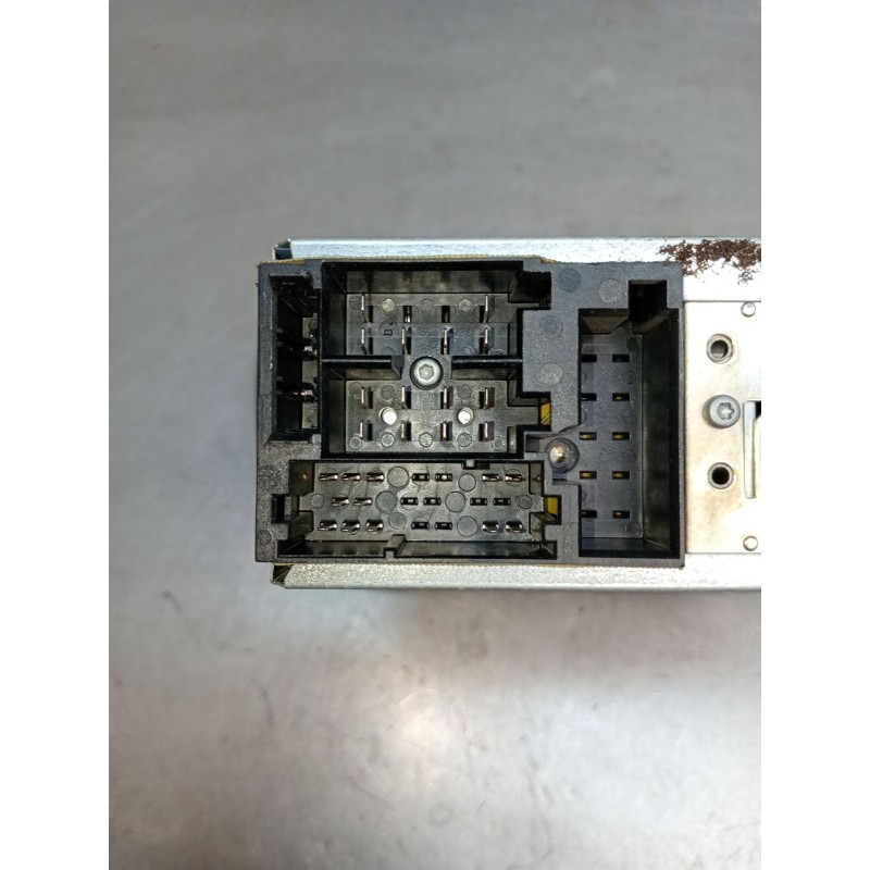 Recambio de sistema audio / radio cd para fiat punto (188_) 1.2 60 (188.030, .050, .130, .150, .230, .250) referencia OEM IAM 76