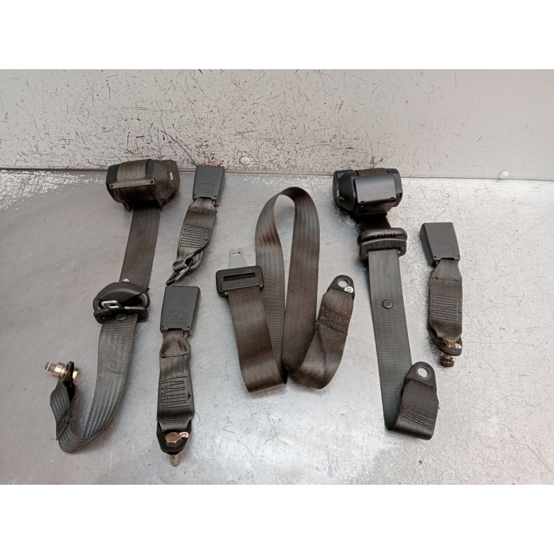 Recambio de juego cinturones trasero para fiat punto (188_) 1.2 60 (188.030, .050, .130, .150, .230, .250) referencia OEM IAM  5