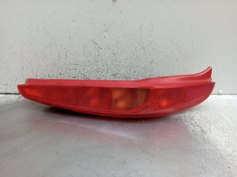 Recambio de piloto trasero izquierdo para fiat punto (188_) 1.2 60 (188.030, .050, .130, .150, .230, .250) referencia OEM IAM 46