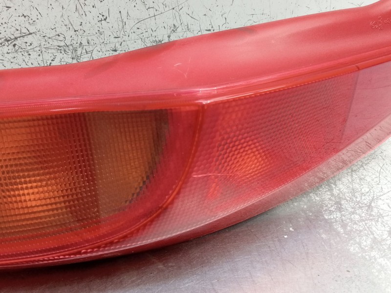 Recambio de piloto trasero izquierdo para fiat punto (188_) 1.2 60 (188.030, .050, .130, .150, .230, .250) referencia OEM IAM 46