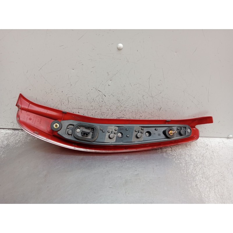Recambio de piloto trasero izquierdo para fiat punto (188_) 1.2 60 (188.030, .050, .130, .150, .230, .250) referencia OEM IAM 46