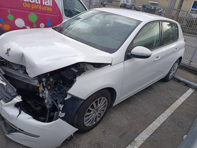 peugeot 308 del año 2015