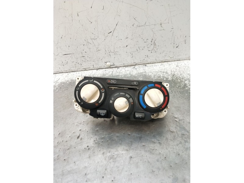 Recambio de mando calefaccion / aire acondicionado para nissan micra iii (k12) 1.2 16v referencia OEM IAM F667193 070215 2005