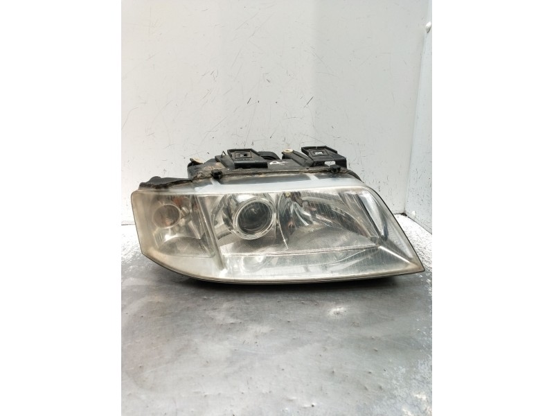 Recambio de faro derecho para audi allroad c5 (4bh) 2.5 tdi quattro referencia OEM IAM  VER FOTOS 2000