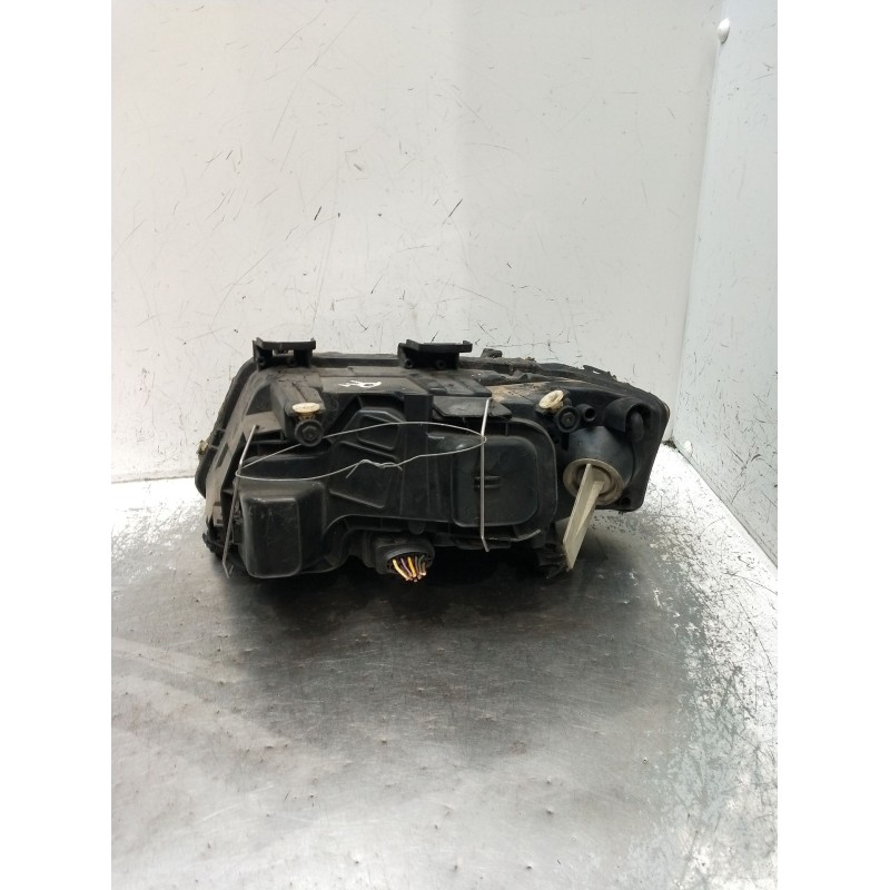 Recambio de faro derecho para audi allroad c5 (4bh) 2.5 tdi quattro referencia OEM IAM  VER FOTOS 2000
