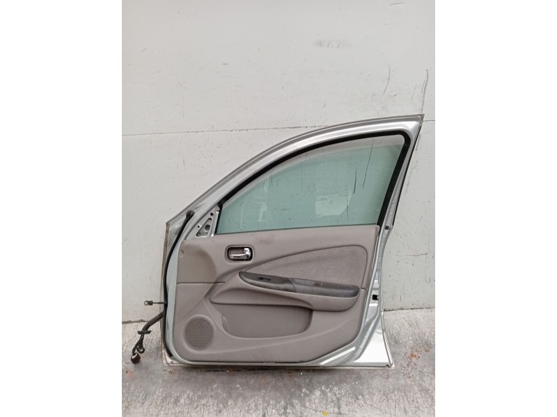 Recambio de puerta delantera derecha para nissan almera ii hatchback (n16) 2.2 di referencia OEM IAM   