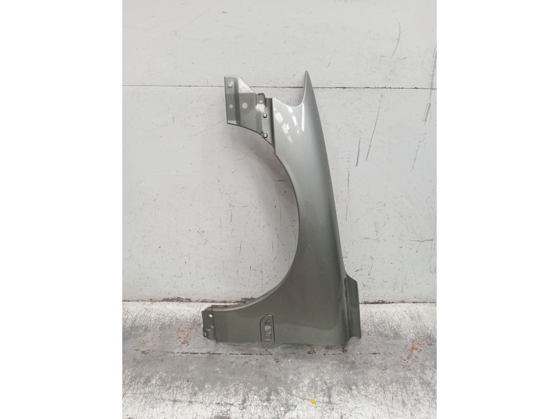 Recambio de aleta delantera izquierda para volvo s60 i (384) 2.4 d referencia OEM IAM   