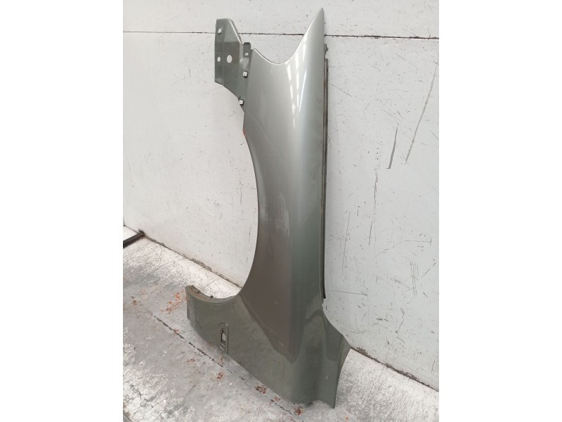 Recambio de aleta delantera izquierda para volvo s60 i (384) 2.4 d referencia OEM IAM   
