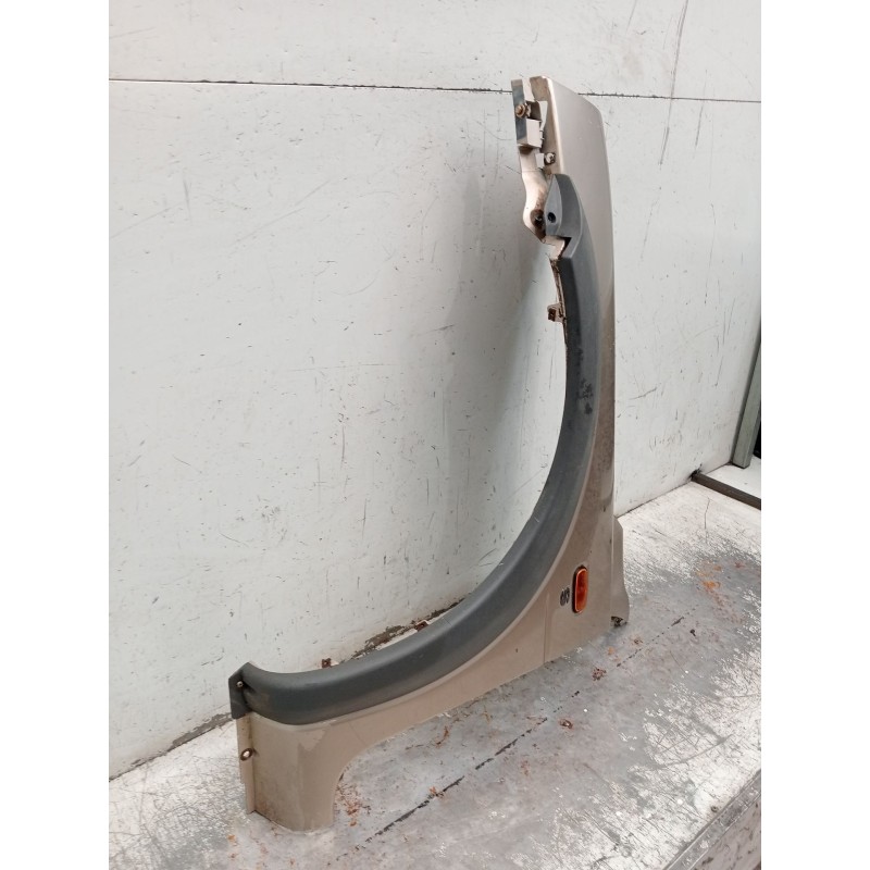 Recambio de aleta delantera izquierda para land rover freelander i (l314) 2.0 td4 4x4 referencia OEM IAM   