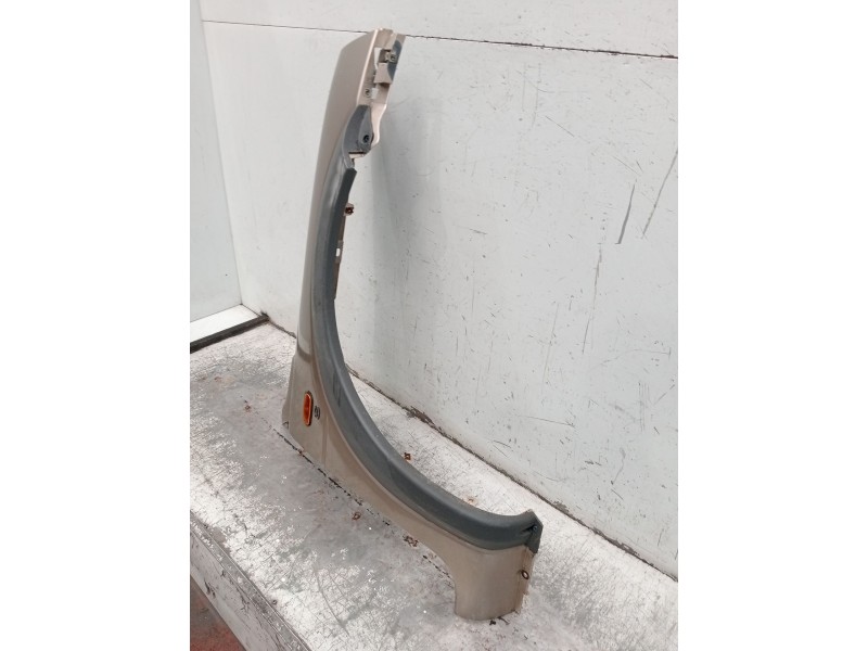 Recambio de aleta delantera derecha para land rover freelander i (l314) 2.0 td4 4x4 referencia OEM IAM   