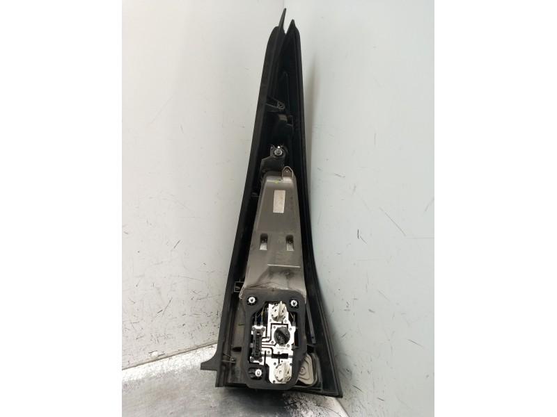 Recambio de piloto trasero izquierdo para saab 9-3 station wagon (e50) 2.0 t referencia OEM IAM   2005
