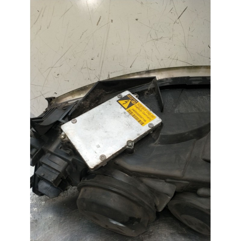 Recambio de faro derecho para saab 9-3 station wagon (e50) 2.0 t referencia OEM IAM 5DV00829000 XENON ESTA PARA PULIR 2005