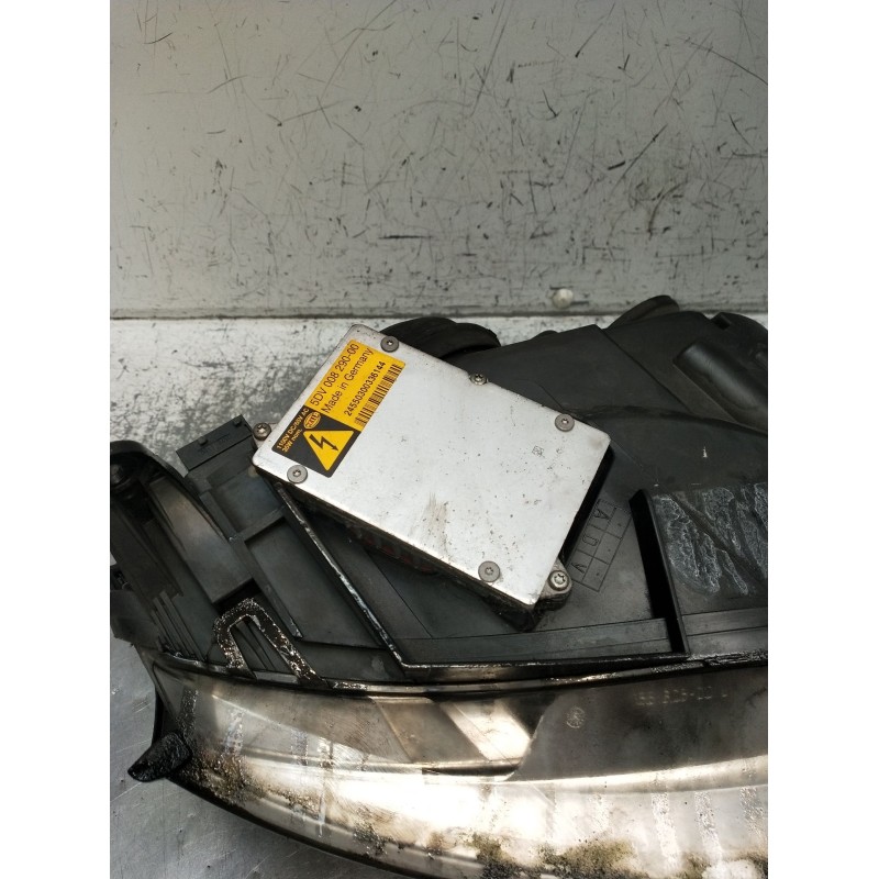 Recambio de faro izquierdo para saab 9-3 station wagon (e50) 2.0 t referencia OEM IAM 5DV00829000 XENON ESTA PARA PULIR 2005