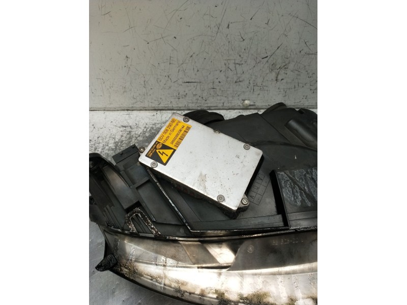 Recambio de faro izquierdo para saab 9-3 station wagon (e50) 2.0 t referencia OEM IAM 5DV00829000 XENON ESTA PARA PULIR 2005