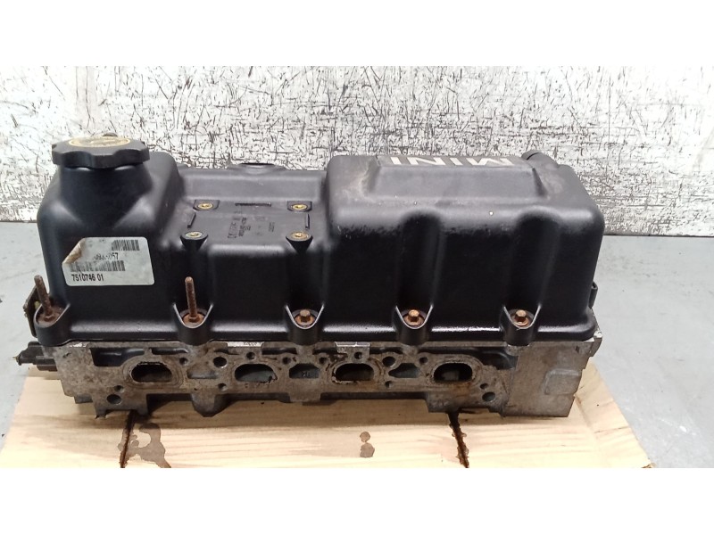 Recambio de culata para mini mini (r50, r53) cooper referencia OEM IAM 04777751AB  