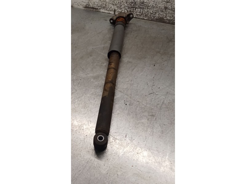 Recambio de amortiguador trasero derecho para ford focus ii (da_, hcp, dp) 1.6 tdci referencia OEM IAM   05