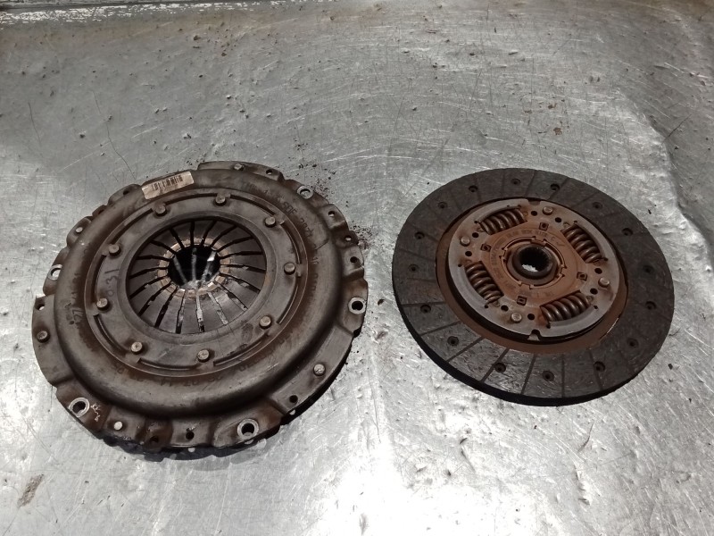 Recambio de kit embrague para tata indica vista 1.3 crdi referencia OEM IAM   
