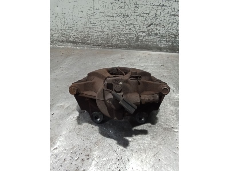 Recambio de pinza freno delantera derecha para fiat doblo cargo (263_) 1.3 d multijet (263wxu1a) referencia OEM IAM   
