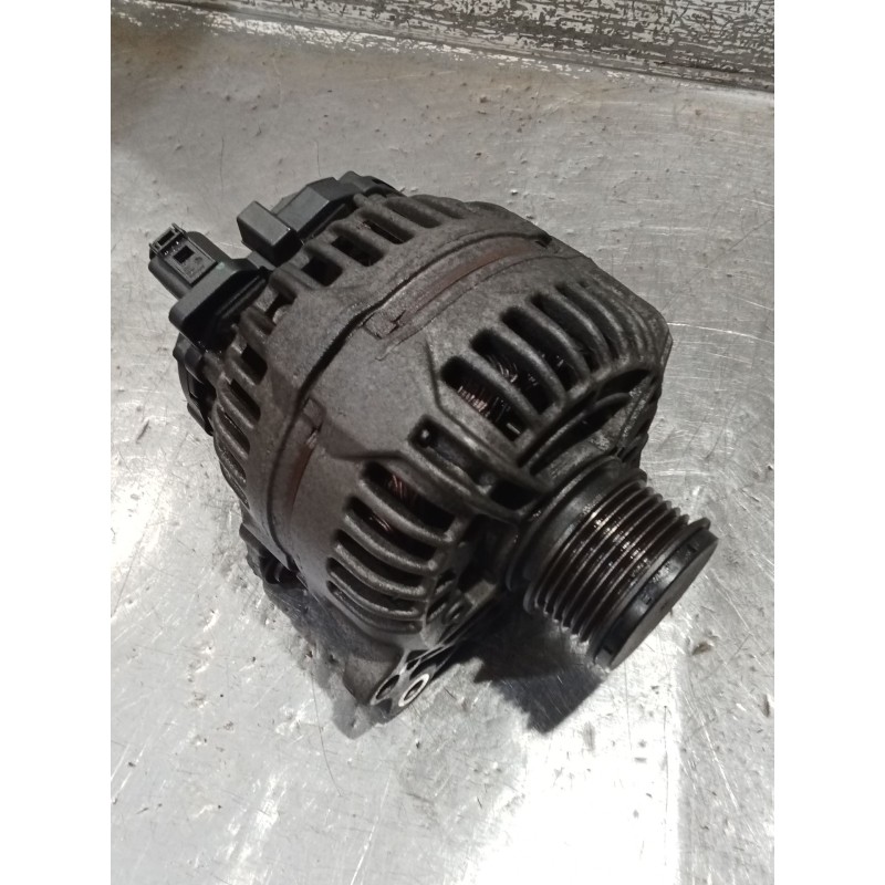 Recambio de alternador para volkswagen polo iv (9n_, 9a_) 1.4 tdi referencia OEM IAM   