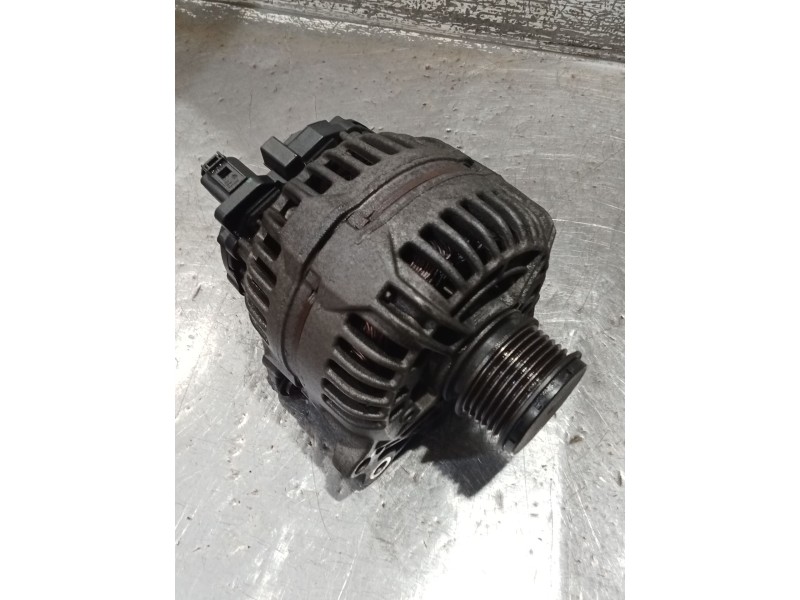 Recambio de alternador para volkswagen polo iv (9n_, 9a_) 1.4 tdi referencia OEM IAM   