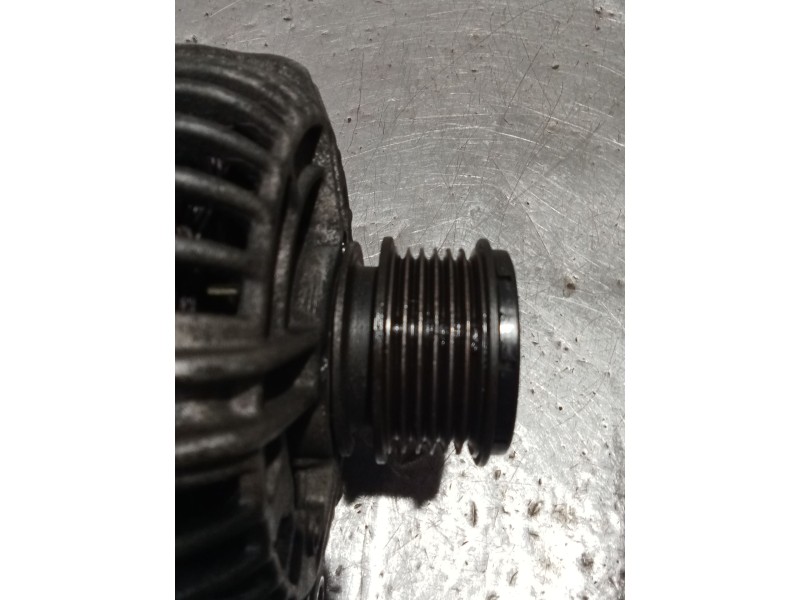 Recambio de alternador para volkswagen polo iv (9n_, 9a_) 1.4 tdi referencia OEM IAM   