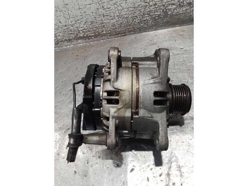 Recambio de alternador para volkswagen polo iv (9n_, 9a_) 1.4 tdi referencia OEM IAM   