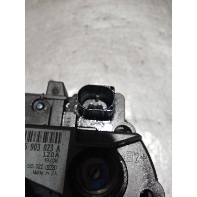 Recambio de alternador para volkswagen polo iv (9n_, 9a_) 1.4 tdi referencia OEM IAM   
