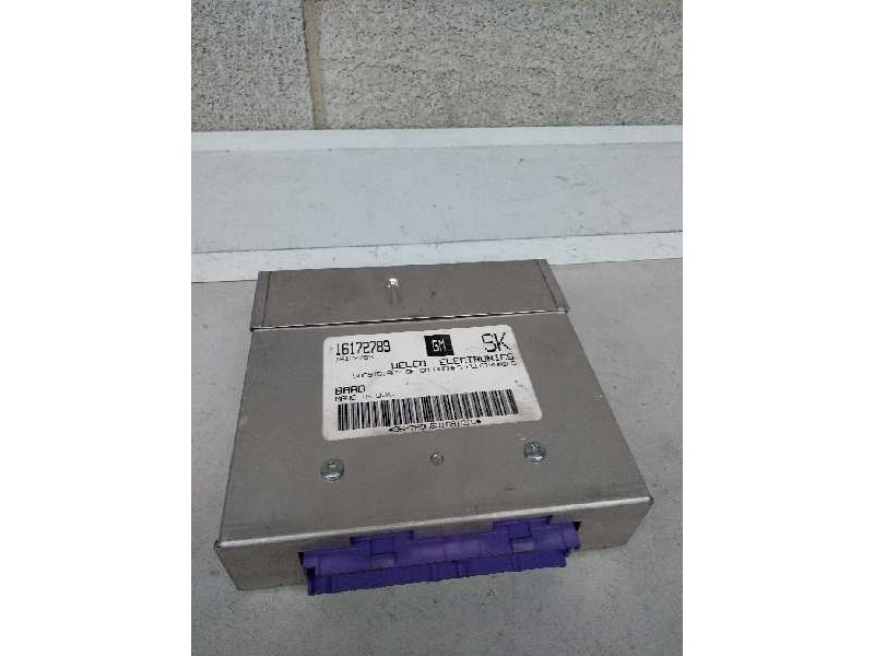 Recambio de centralita motor uce para opel astra f berlina 1.6 cat referencia OEM IAM 16172789 SK BAAD