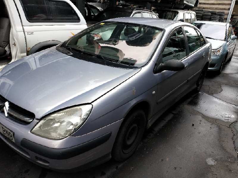 citroen c5 berlina del año 2001