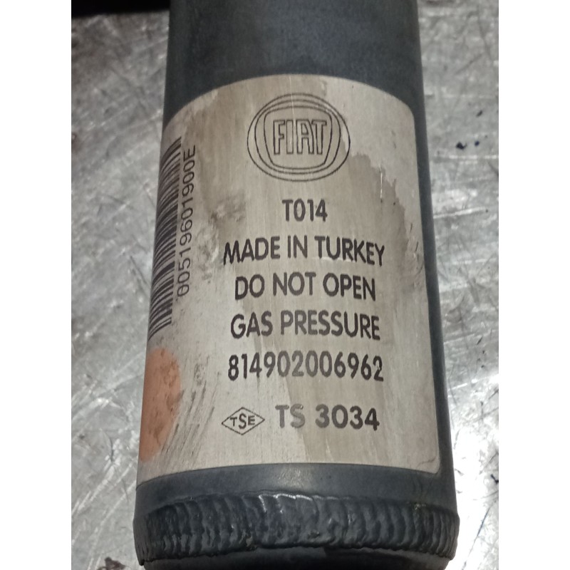 Recambio de amortiguador trasero izquierdo para fiat doblo cargo (263_) 1.3 d multijet (263wxu1a) referencia OEM IAM 81490200696