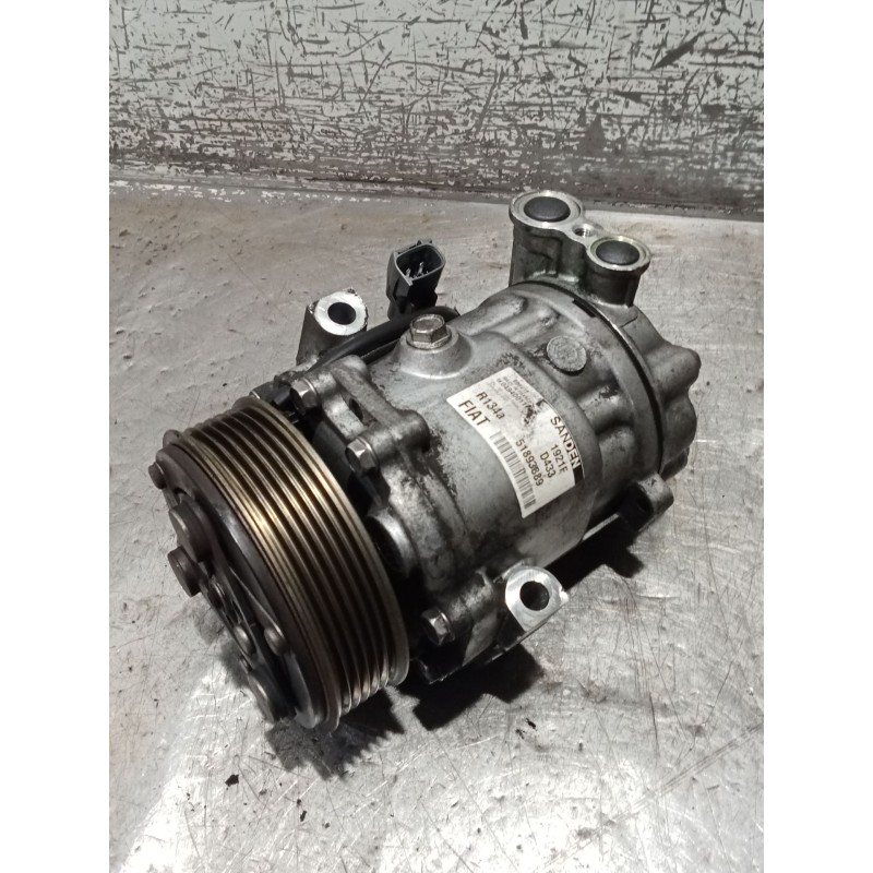 Recambio de compresor aire acondicionado para fiat doblo cargo (263_) 1.3 d multijet (263wxu1a) referencia OEM IAM 51893889  