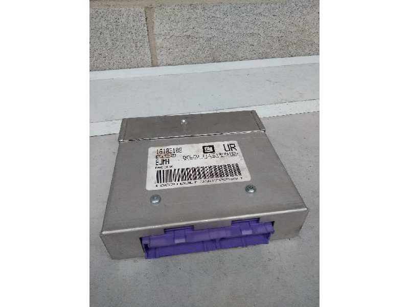 Recambio de centralita motor uce para opel astra f berlina 1.6 cat referencia OEM IAM 16183109 UR BJMH