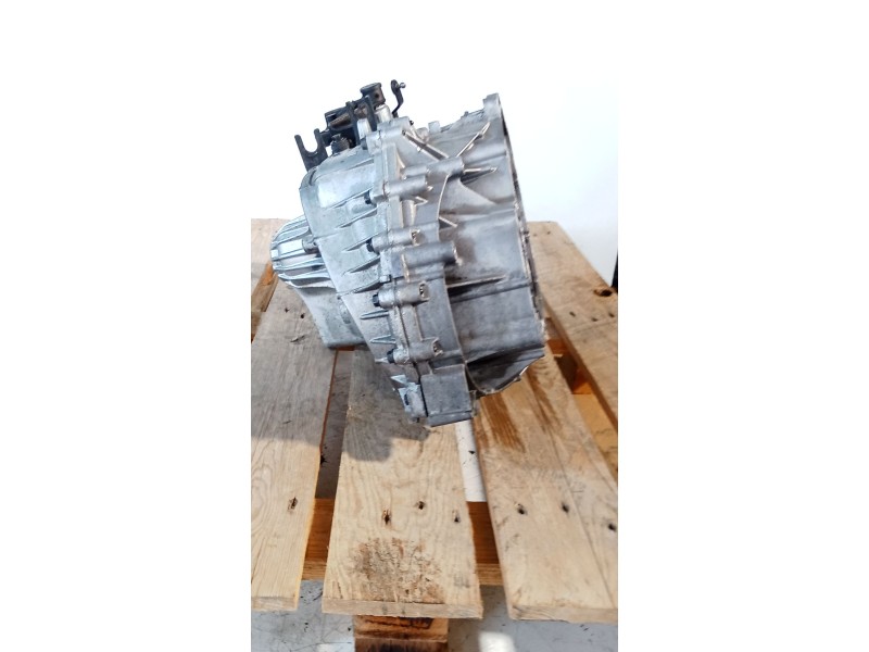 Recambio de caja cambios para volvo s60 i (384) 2.4 d referencia OEM IAM 666R 7002 BB 5V T1GH4 051205 144718