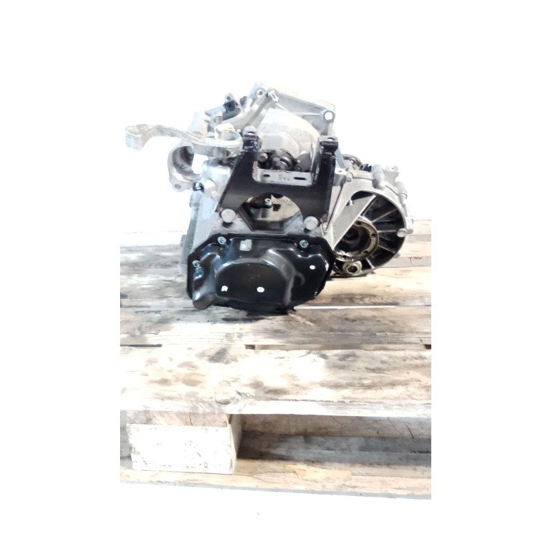 Recambio de caja cambios para volkswagen polo iv (9n_, 9a_) 1.4 tdi referencia OEM IAM HCS 5V 07076 48 2454