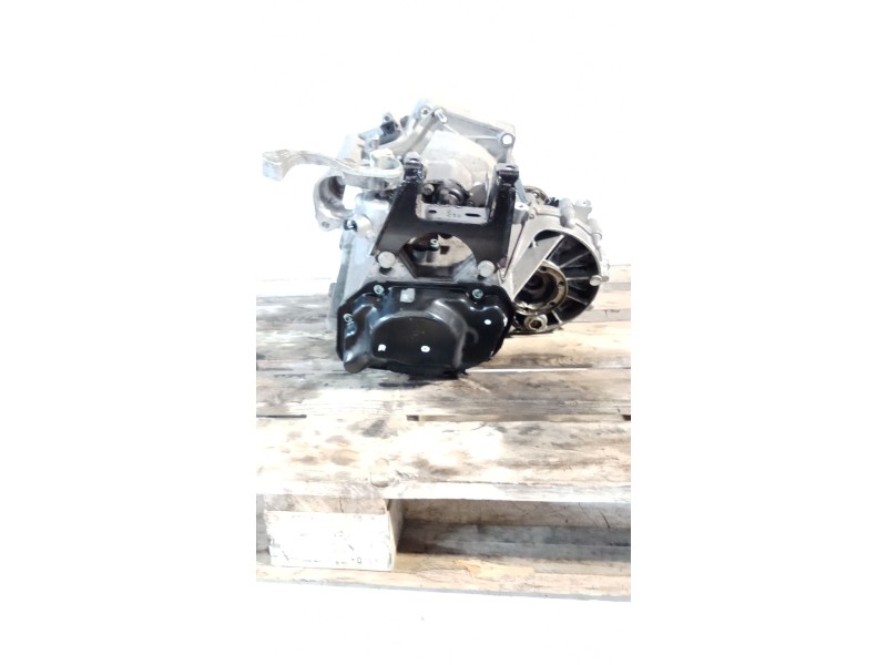 Recambio de caja cambios para volkswagen polo iv (9n_, 9a_) 1.4 tdi referencia OEM IAM HCS 5V 07076 48 2454