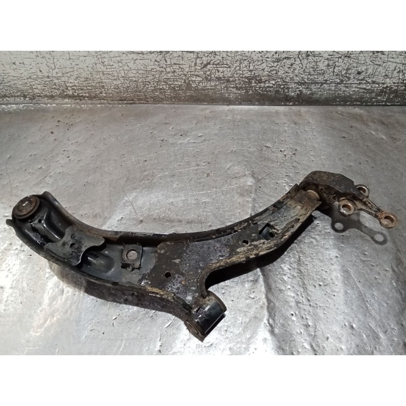 Recambio de brazo suspension inferior delantero izquierdo para nissan almera ii hatchback (n16) 2.2 di referencia OEM IAM   
