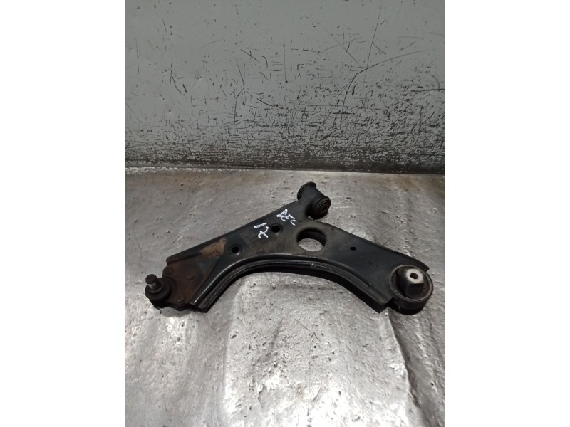 Recambio de brazo suspension inferior delantero izquierdo para fiat doblo cargo (263_) 1.3 d multijet (263wxu1a) referencia OEM 