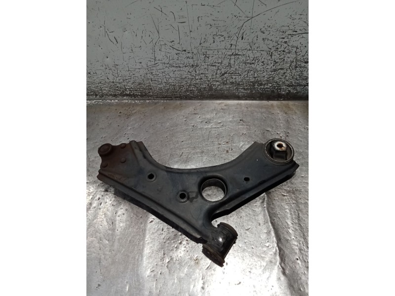 Recambio de brazo suspension inferior delantero izquierdo para fiat doblo cargo (263_) 1.3 d multijet (263wxu1a) referencia OEM 
